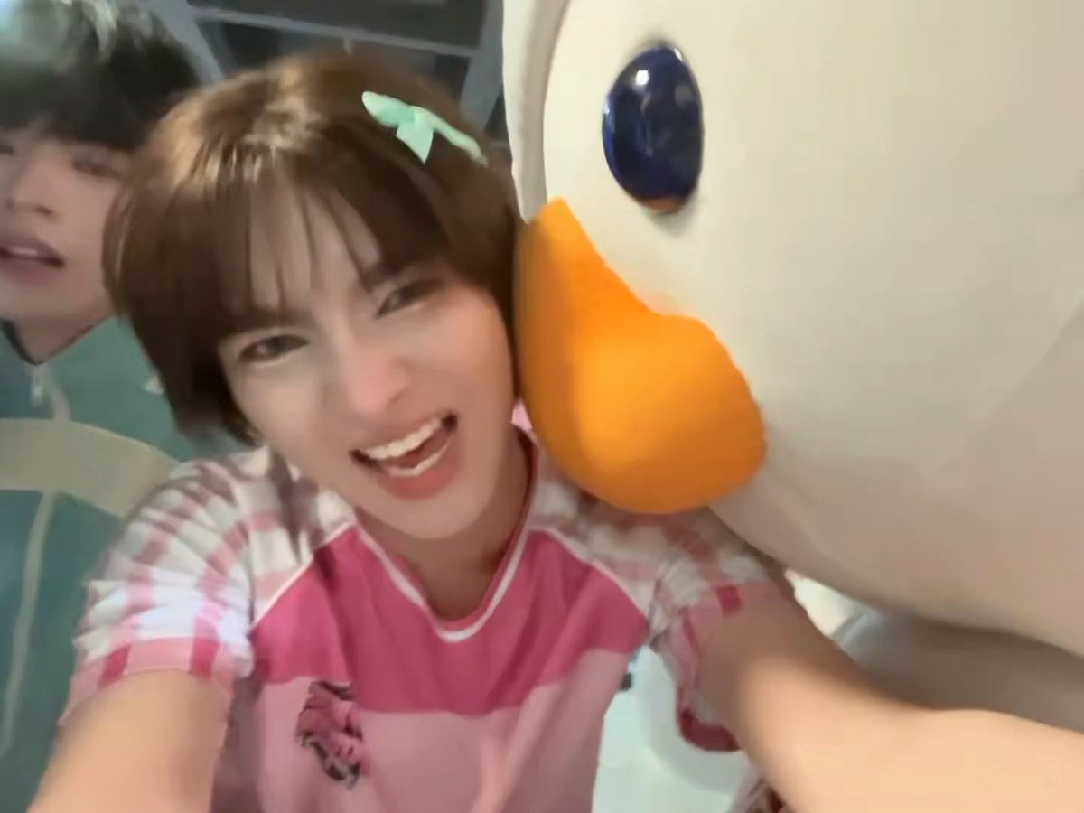 axviiixixix's tweet photo. โอ๋เอ๋รักอ๊อตโต้ เพราะอ๊อตโต้หน้าเหมือนแม่ 555555555555555 https://t.co/aCPwAL7Aah