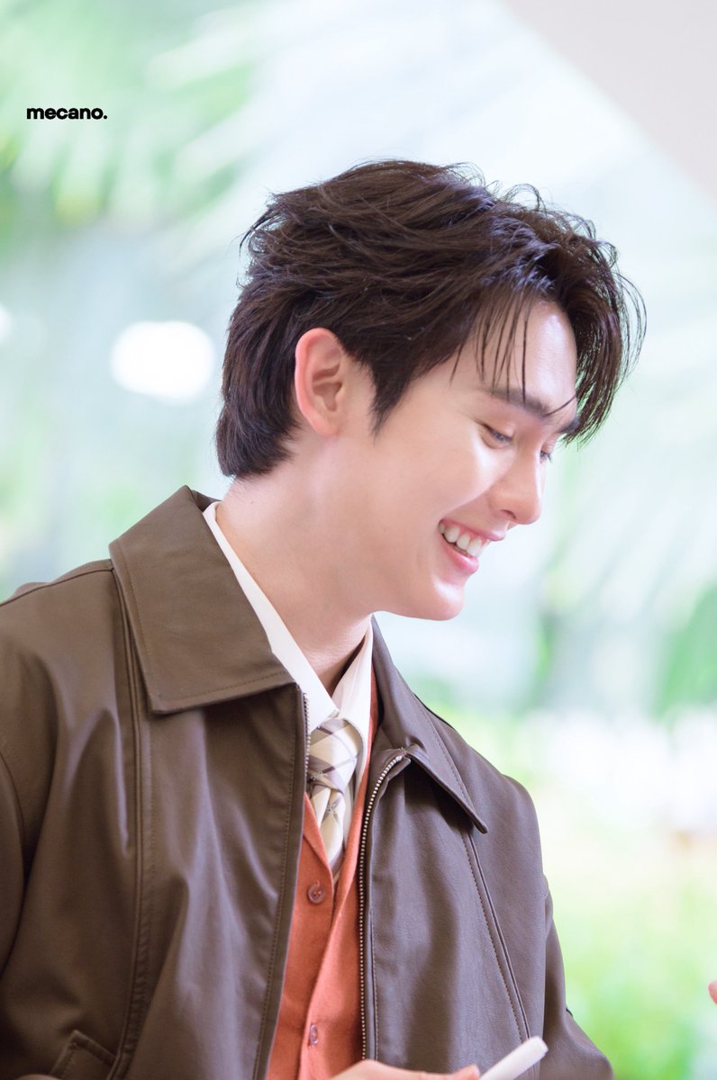 kncmegg's tweet photo. เป็นเทวดาแล้วใยต้องมาเดินดิน 🧚🏻‍♂️🧚🏻‍♂️

FORCEBOOK WITH SKINSISTA 
#TheUltimateSafeWithForceBook

#forcebook #ฟอสบุ๊ค 
#fforce_ #kasibook https://t.co/GHn6yeAugR