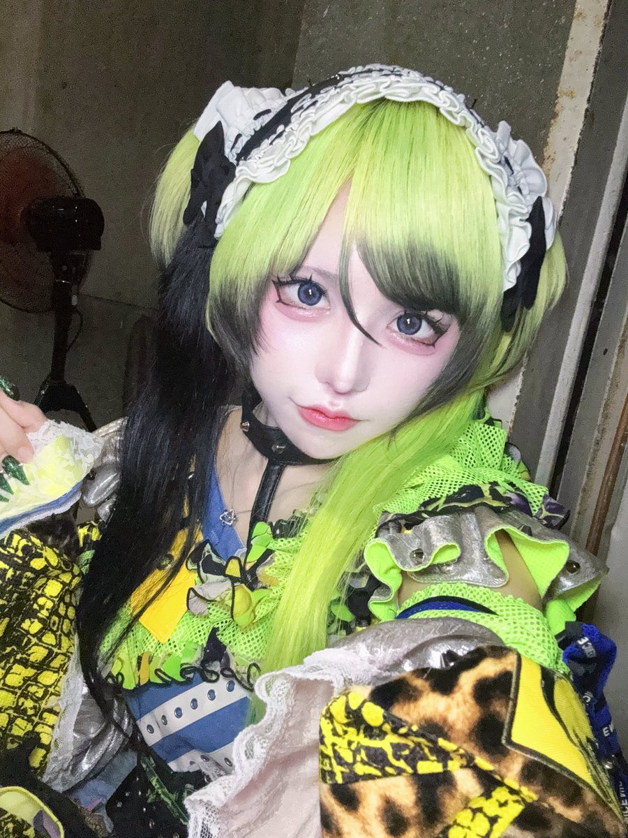ritsu_nme's tweet photo. 暑くてもかわいくなきゃね！ https://t.co/6LAaul3rDu