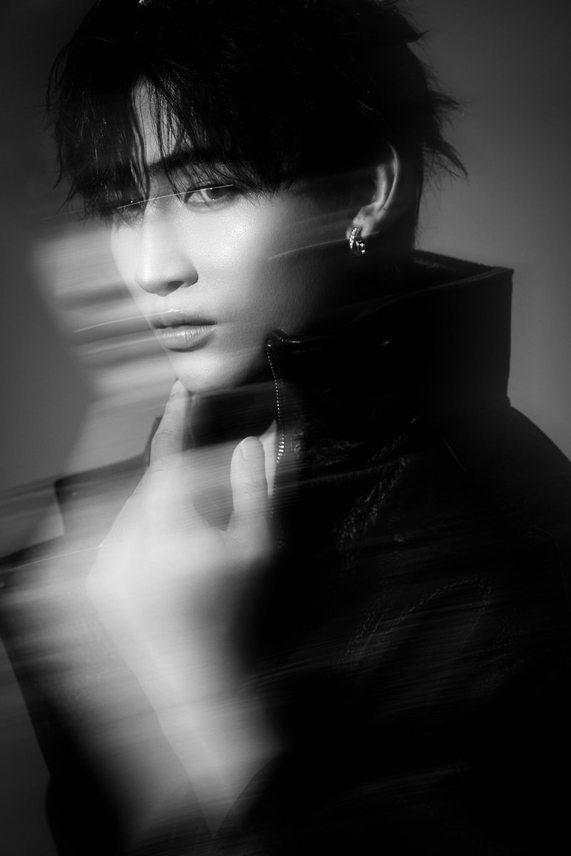 ohmthitiwat's tweet photo. Quietly becoming. 🖤 https://t.co/sgPF1YgNHu