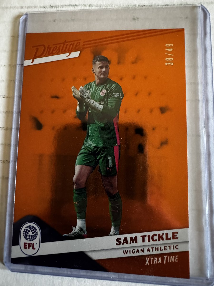 Leeds_Maverick's tweet photo. @sportscardsuk as well as a 1/10 numbered Sydie Peck I pulled another numbered card and four smart looking Diamond Parallels. Well worth the £25 ! #SCDHITS https://t.co/OFY3f4yO0c