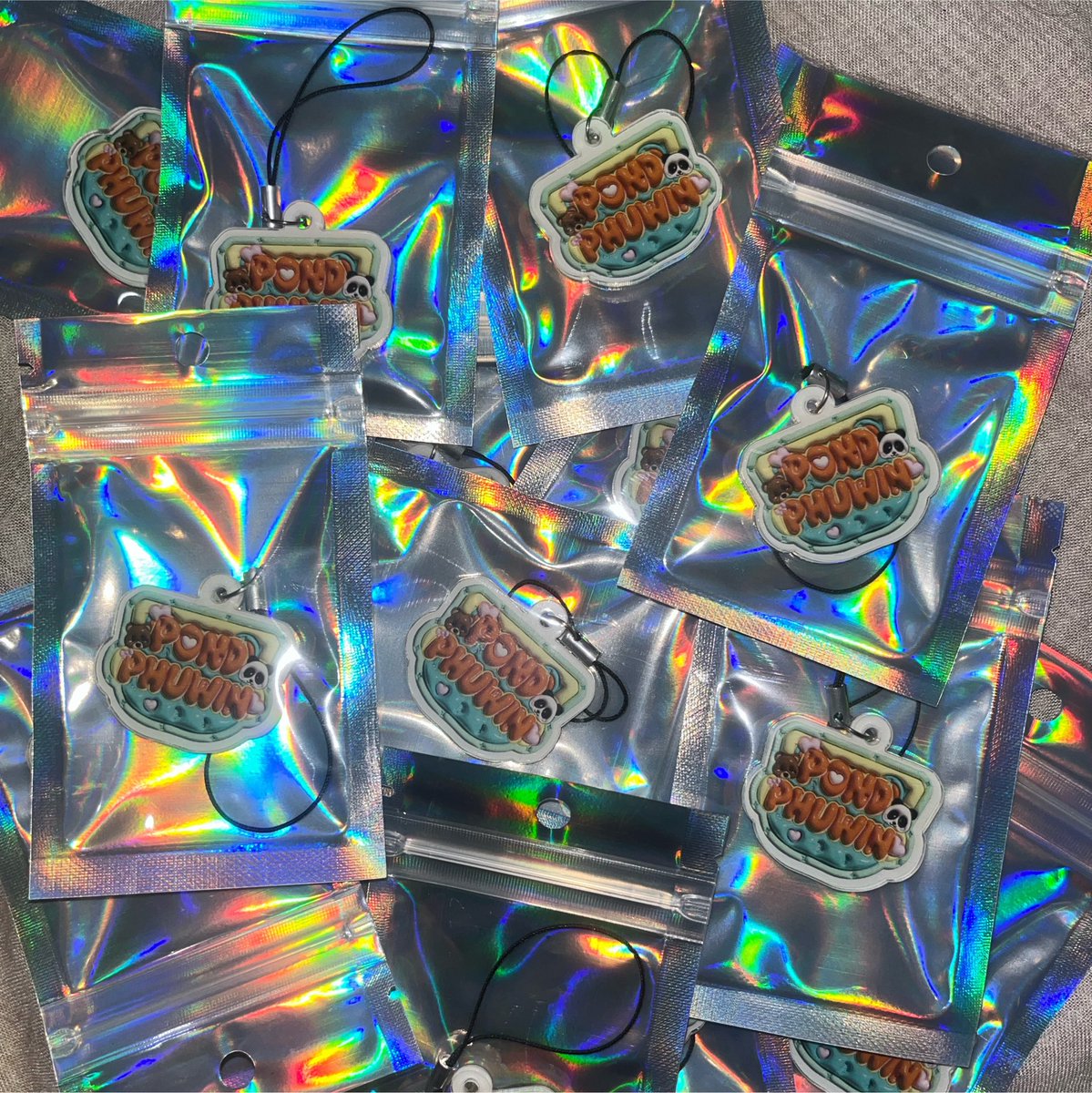 naviwgation's tweet photo. pls kindly rt🫶

🐻🐼Giveaway for  pondphuwin space soul-dyssey concert 💙🧡

- deco hair clip : 60 ea
- acrylic keychain : 40 ea

🗓️22-23 August 2026
📍Impact Arena
⏰tba

exchange dm naka~
#PondPhuwin #ปอนด์ภูวินทร์
#PondPhuwinConcert 
@ppnaravit @phuwintang https://t.co/NKbABJurMK