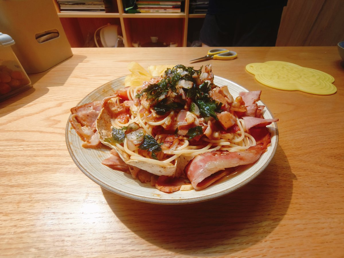 8sszh1's tweet photo. 我自己做的意面🍝😋 https://t.co/Rx33ozuekZ