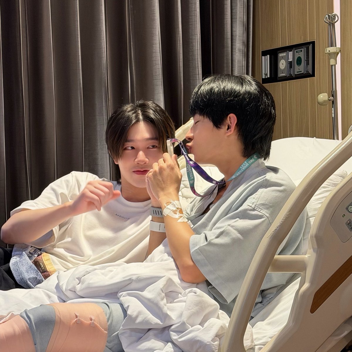 kerdomundi's tweet photo. หายแล้วแหละ🥹
#GetwellsoonTutorKrp
#TutorKrp https://t.co/MIlnSbrKsF