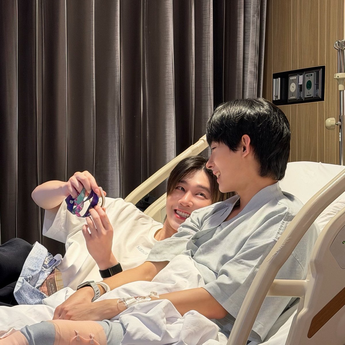 kerdomundi's tweet photo. หายแล้วแหละ🥹
#GetwellsoonTutorKrp
#TutorKrp https://t.co/MIlnSbrKsF