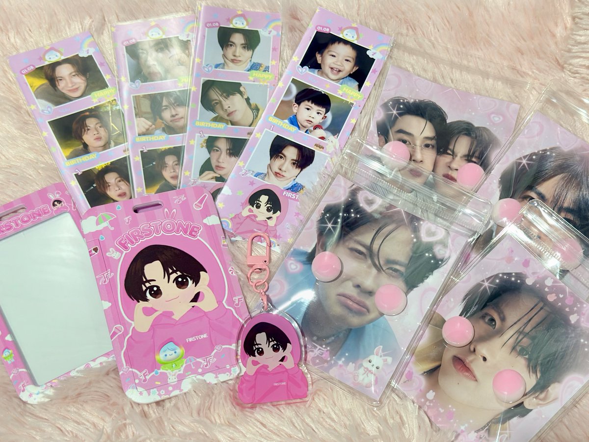 laliseyunan's tweet photo. แจก 1 เซตเนื่องจากวันเกิดคนเก่งของติดฝน ฟรีไม่มีค่าใช้จ่ายใด ๆ 

Cardholder 1 ea
Photobooth 1 ea (เลือกลายได้)
Acrylic Keyring 1 ea
ซองบีบโมจิไดฟุกุ 1 ea (เลือกลายได้)

💚🩷 สุ่มจากการรี ☔️

FIRSTONE TURNED 26

#26thHBDFIRSTONE
#Firstone 
#ติดฝนติดแจก https://t.co/7T9GritIXX