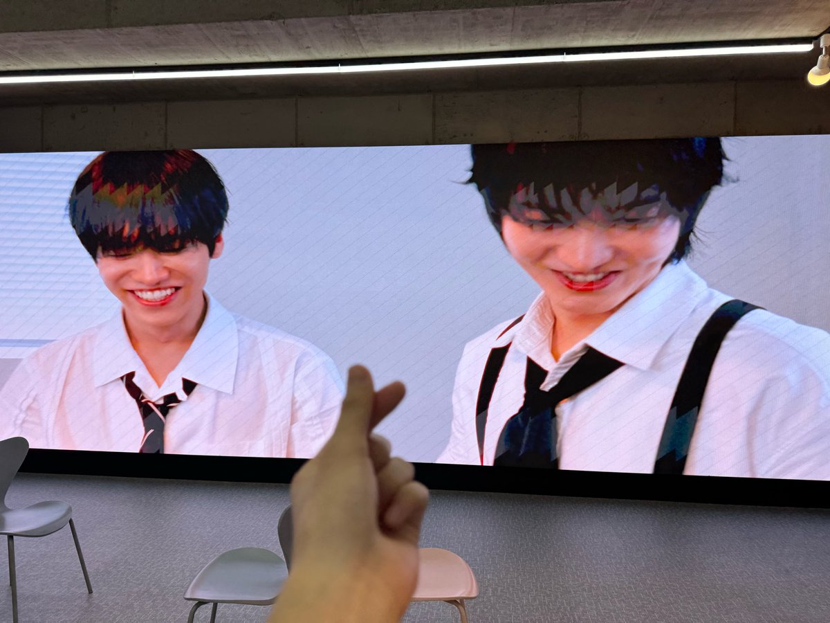 onf_feed's tweet photo. #승준 #SEUNGJUN fromm channel Update [1/2]

"퓨즈 ~! 9주년 축하해줘서 고마워 🫶  
온앤오프의 이야기에서 절대 !  
빠질수 없는 우리 퓨즈 ❤️ 
앞으로 우리가 퓨즈를 더 즐겁고 더 행복한 날들 가득하게 만들어줄게요 !! 
아홉번째 생일을 맞이하면서 퓨즈의 사랑이 풀충전 되었습니다 ! 온앤오프 화이팅 ! 퓨즈 사랑해 ! 우리모두 화이팅 ~~~ !! 레스고 🚪"

@ONF_members #온앤오프 #ONF