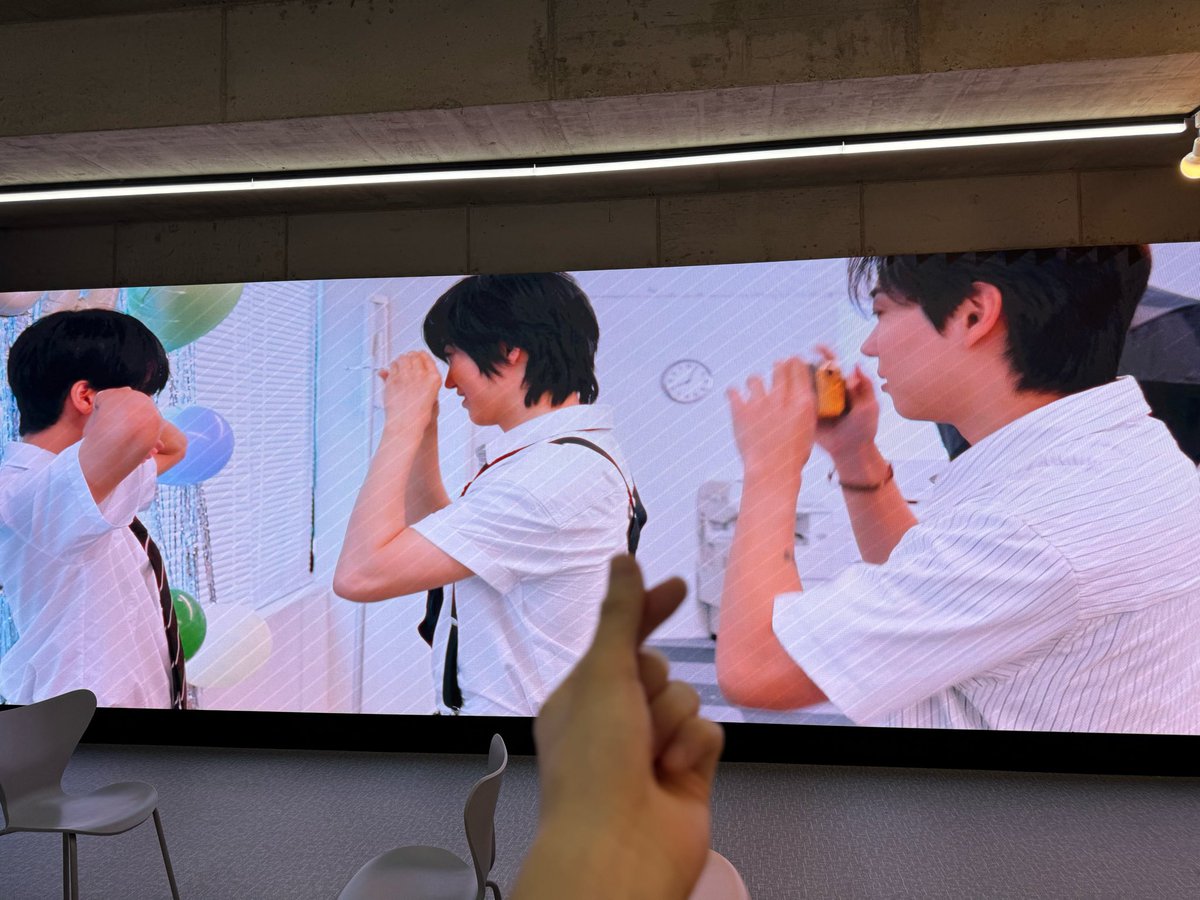 onf_feed's tweet photo. #승준 #SEUNGJUN fromm channel Update [1/2]

"퓨즈 ~! 9주년 축하해줘서 고마워 🫶  
온앤오프의 이야기에서 절대 !  
빠질수 없는 우리 퓨즈 ❤️ 
앞으로 우리가 퓨즈를 더 즐겁고 더 행복한 날들 가득하게 만들어줄게요 !! 
아홉번째 생일을 맞이하면서 퓨즈의 사랑이 풀충전 되었습니다 ! 온앤오프 화이팅 ! 퓨즈 사랑해 ! 우리모두 화이팅 ~~~ !! 레스고 🚪"

@ONF_members #온앤오프 #ONF