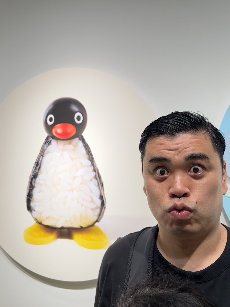 hatsuseyuta's tweet photo. 仕事終わりに家族でピングー展へ！！

ん？？ピングーに似てる！？

#ピングー展
#ピングー https://t.co/1yUrHJ8Hvk