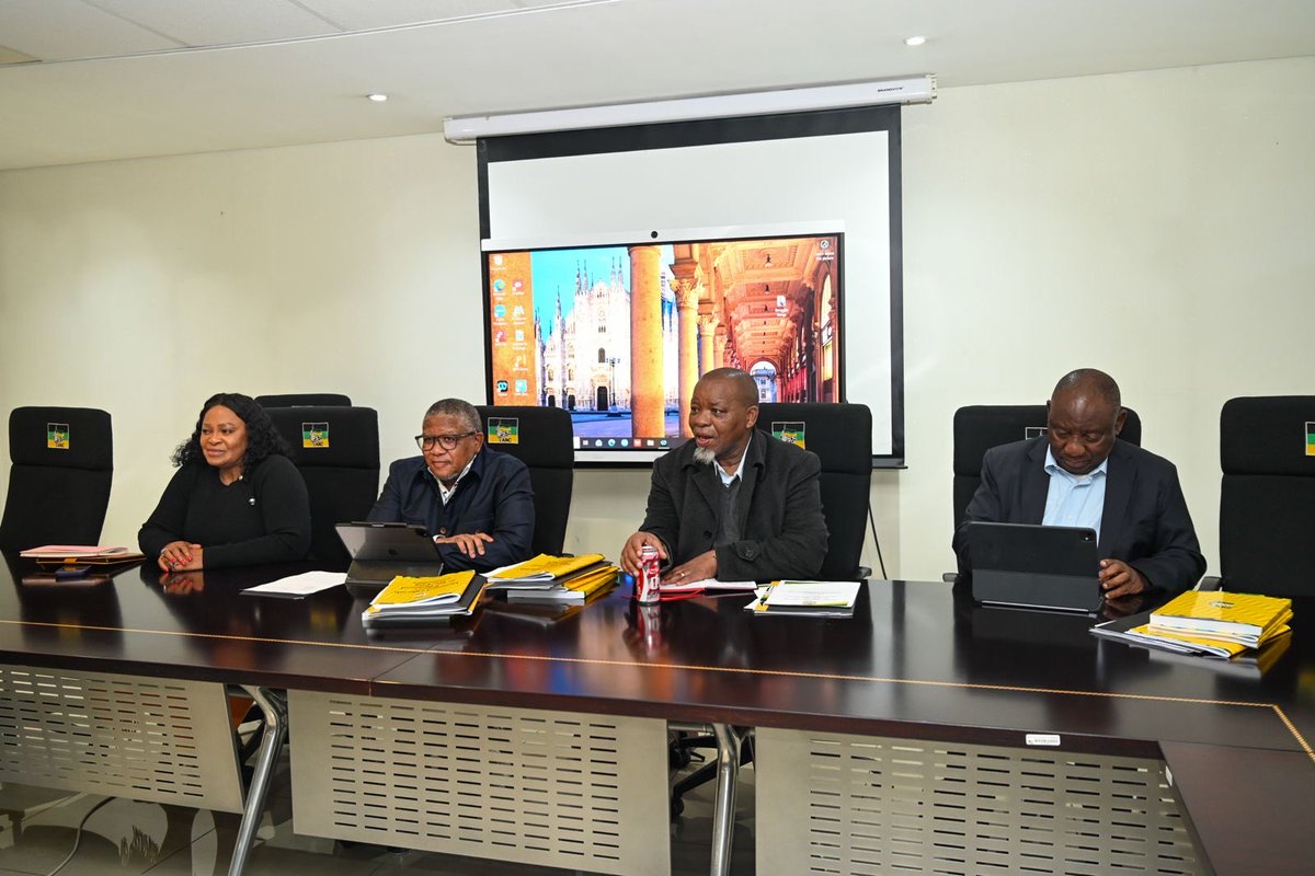MbalulaFikile's tweet photo. The ANC National Working Committee (NWC) met today to deliberate on key organisational and governance matters, advance the movement’s programme of renewal, and strengthen readiness for the 2026 Local Government Elections.
#ANCAtWork
#YearOfDecisiveAction
#LGE2026 https://t.co/qz1xhTqCar