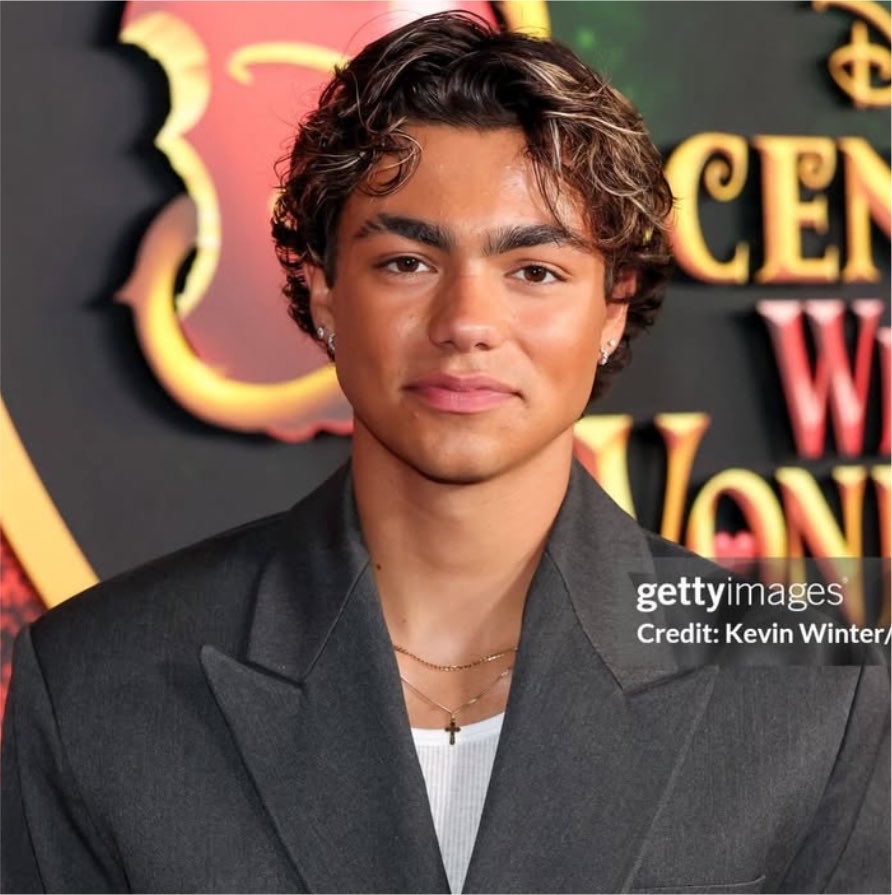 Descendants 5 Wicked Wonderland Fan Updates tweet media