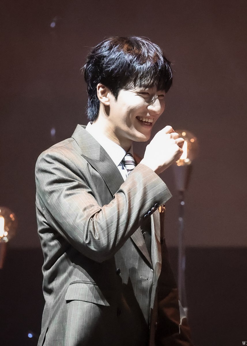 w_on_pic's tweet photo. 260803 사의찬미 콘서트 생의찬미 포토타임

사내 #원태민 https://t.co/TkhEbTmMeQ