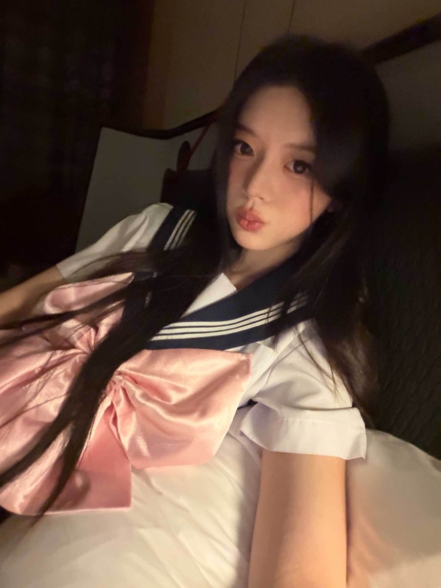 minjuspic's tweet photo. girl crush https://t.co/HBfhMCDNBB