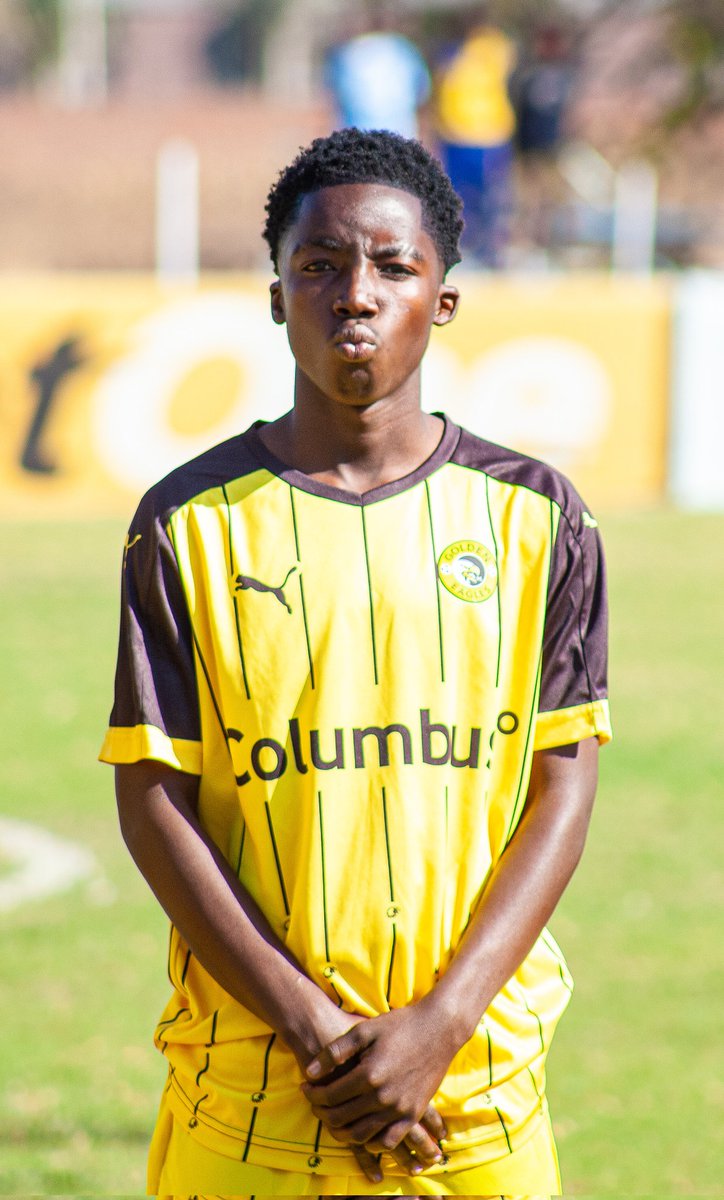 GoldenEaglesZim's tweet photo. T Mangwengwe known as Chigubhu, the Golden Eagles U12 winner of the BN tournament. From Academy to first team starter in the NRSL Super 8 quarter final and displaced a tremendous performance and giving his team a solid cleansheet. Football is indeed a beautiful game ⚽️💪🌗. https://t.co/G0ryksJBUq