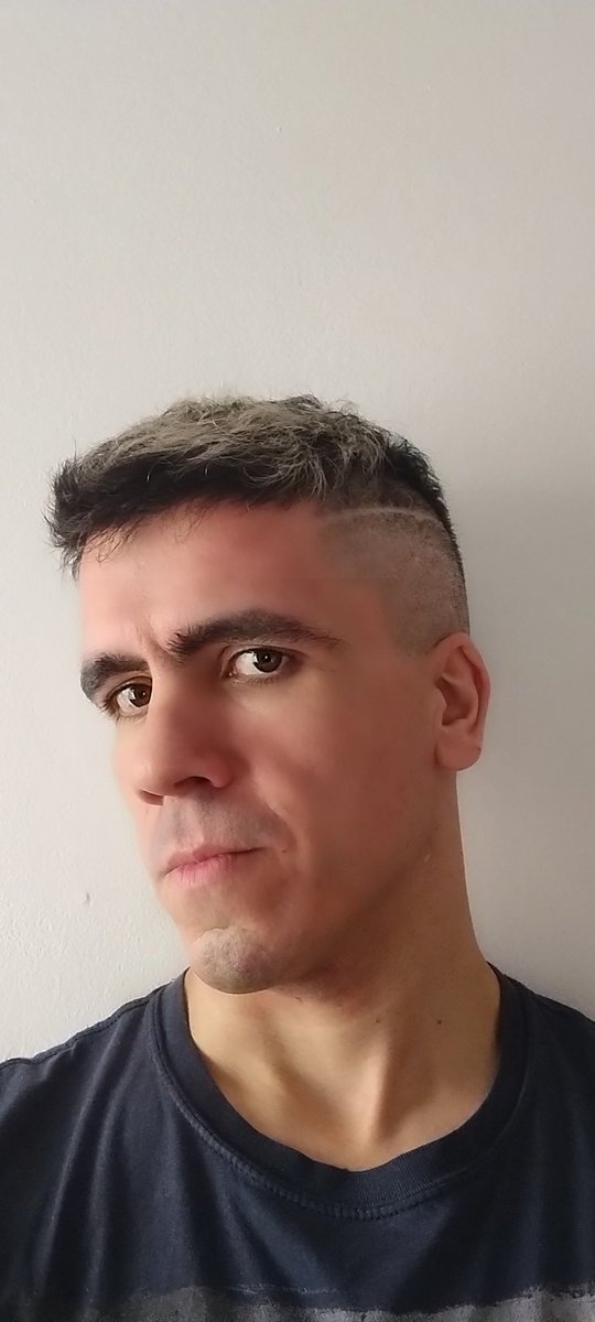 MaxiB07ok's tweet photo. #nadiedicenada
Color de una foto, corte de la otra y el resultado. Bastante bien. https://t.co/eWBg9Z0LtE