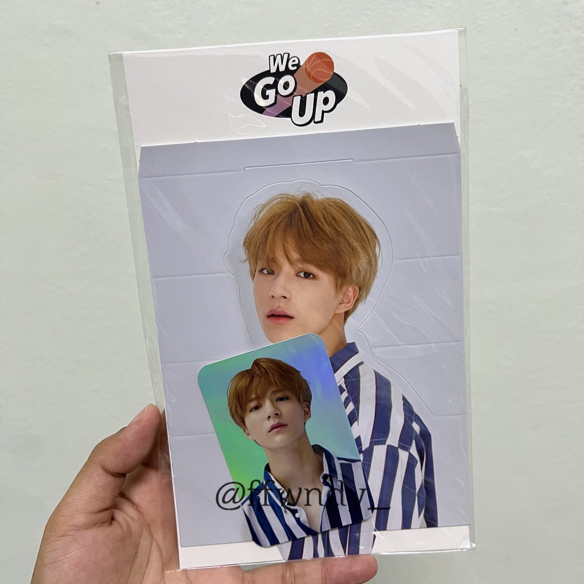 ffwndy_'s tweet photo. wts 🍀 เจโน่ แจมิน โฮโลแกรม 

Hologram we boom  / we go up (unopened)

ชิ้นละ 120 บาท

📮 free shipping

#ตลาดนัดnctdream jeno jaemin https://t.co/yEbAUHoQbW