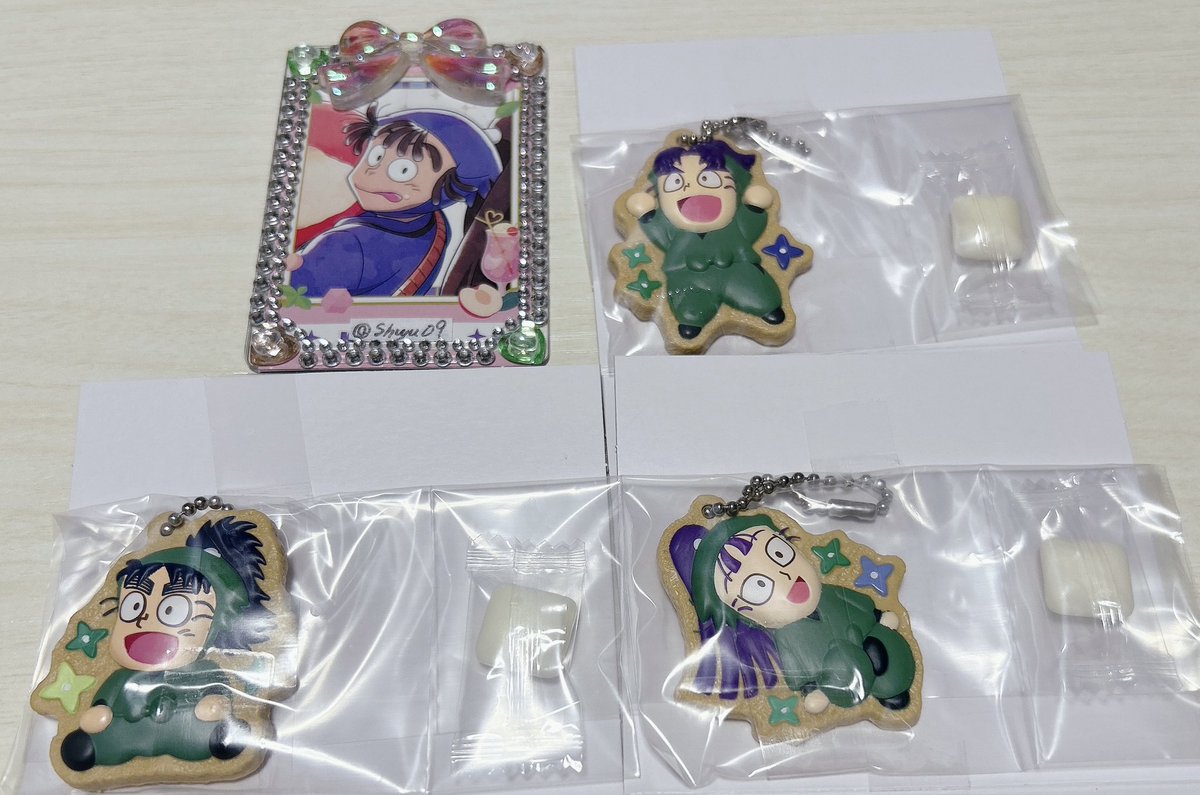 Shuyu09's tweet photo. 【交換】忍たま クッキーチャームコット

譲：潮江 立花 七松

求：利吉 久々知

初回ツイフィ必読。まとめての交換優先です。8/5忍ゲキ会場での手渡しも可能です。 https://t.co/VtvlRcTced