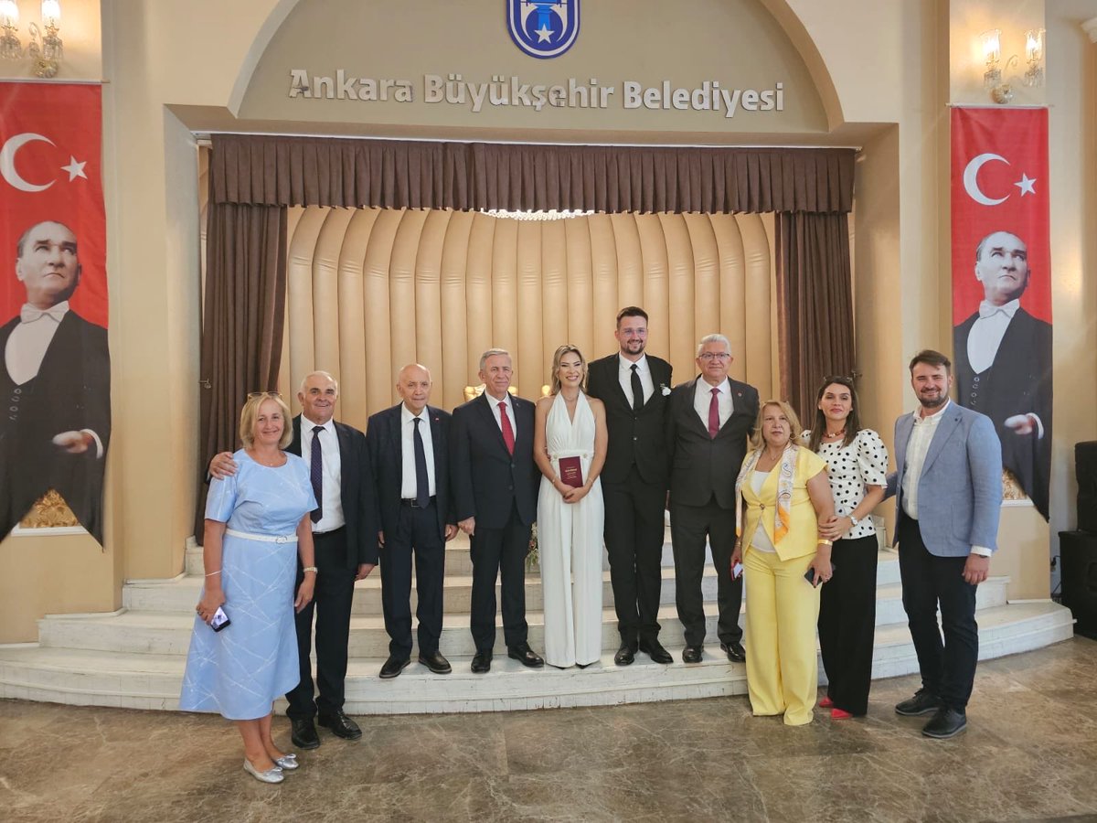 fethiyasar's tweet photo. Ankara Büyükşehir Belediye Başkanımız Sn. Mansur Yavaş ile birlikte, Ece Demirkıran &amp; Bedirhan Tatlıdil çiftinin nikahına şahitlik ettik. Ömür boyu mutluluklar diliyorum. https://t.co/Bok0v52PrP