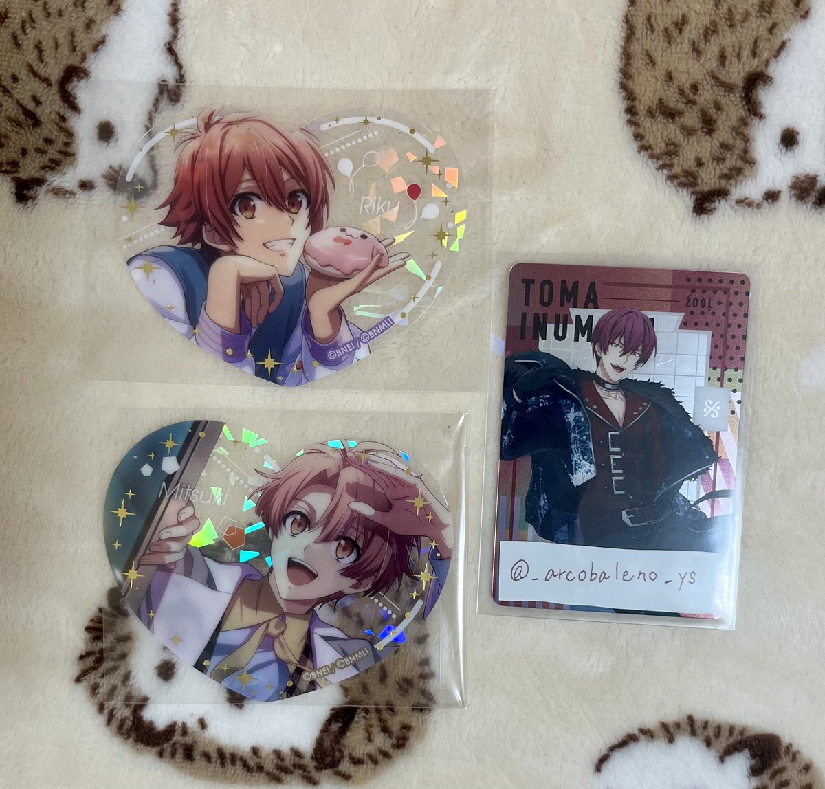 _arcobaleno_ys's tweet photo. 【交換】アイドリッシュセブン アイナナ ぴくりあ コレクション Premium Vol.3 16PRODUCERS

【譲】三月、陸

【求】トウマ、巳波

郵送or福岡天神・博多手渡し
検索からもお気軽にお声がけ下さい🙌 https://t.co/fOyggs1a1S