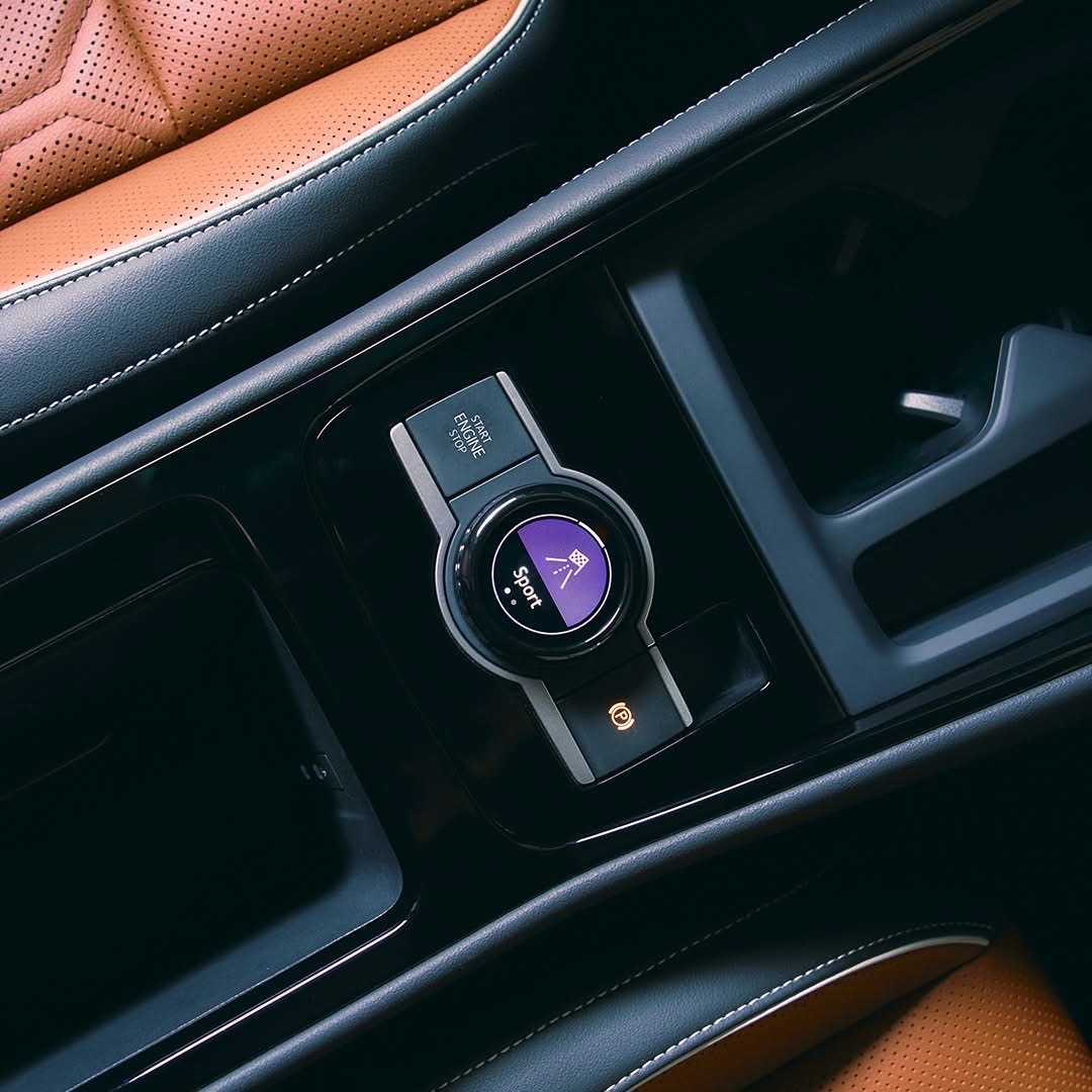 CroninAutoInc's tweet photo. 2026 Tiguan SE with 4MOTION 
$299/month for 36-month lease. After a $700 Customer Bonus. $4,499 due at signing. Excludes tax, title, license, options and dealer fees. No security deposit. For well-qualified customers. Limited inventory available. Offer ends 8-31-26. #volkswagen https://t.co/WPnR5MulNO