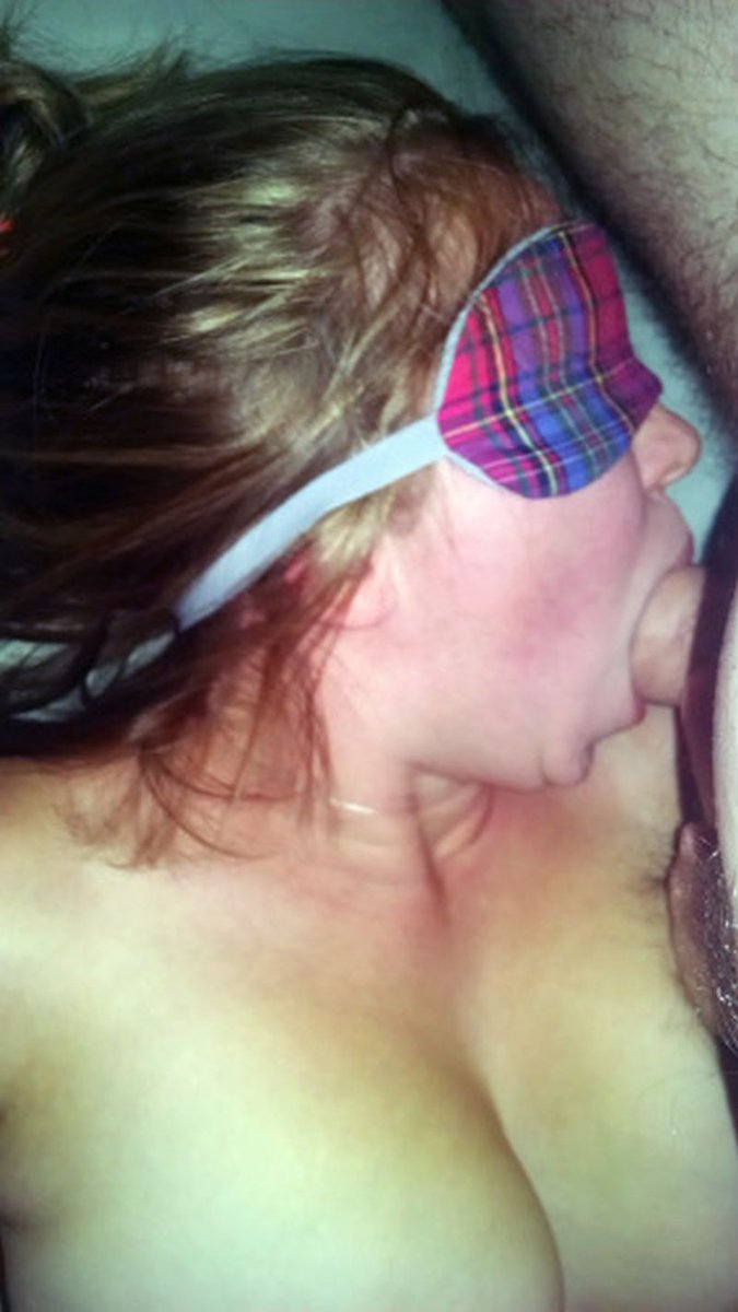 PuebloCOKim's tweet photo. Fuck I do love sucking #cock. I hope all of #Pueblo #colorado gets to see me #KimberlySmith with #dick in my mouth.  #blowjobs for all! Gimme that yummy #cum make me your dirty #bigtit #bimbo #cumslut. Ill #swallow it all!
#Kimberly
#Exposed
#Ruined
#milf
#busty
#humiliate https://t.co/DkwQX8k3Gi