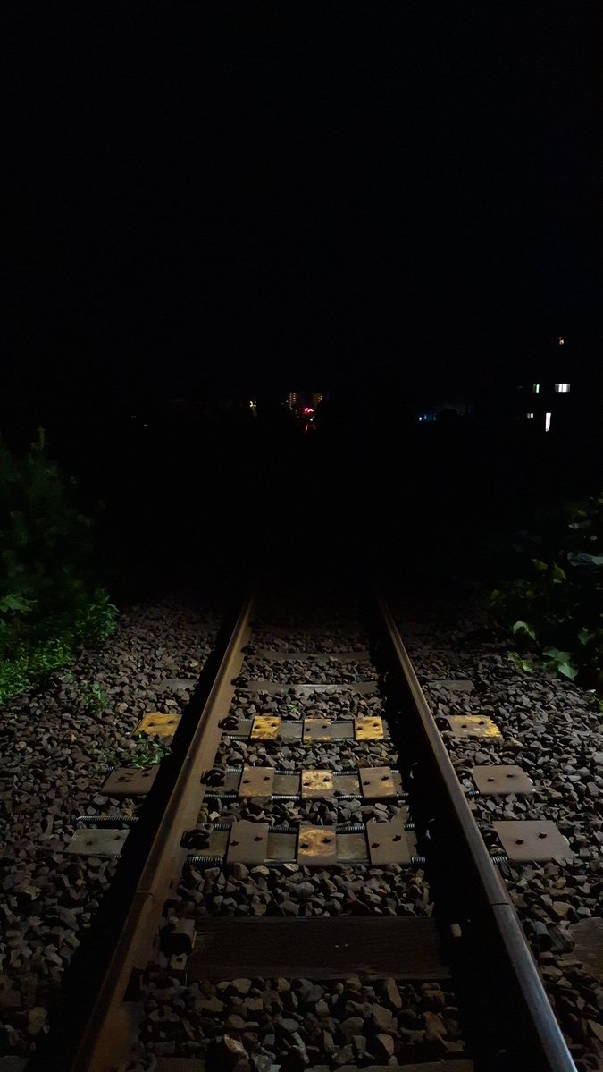 Virtsim_tw's tweet photo. お祭りは本当に楽しかったし、帰り道に何枚か写真を撮ることができた
明日は間違いなくまた行くつもりだ https://t.co/t573uu2nNd