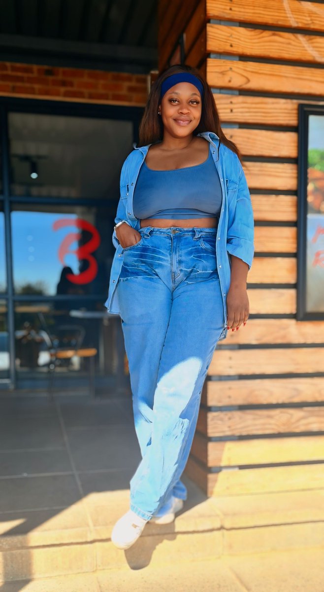 samratilwe's tweet photo. Monday ....off days 🫡 https://t.co/JfLlbZnBrQ