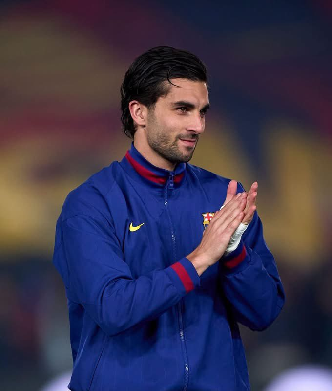 BarcaUniversal's tweet photo. .@GxlDePaulinho: "Ferran Torres, I supported you when you missed 80 clear goals right under the bar." 

"I trusted you throughout the whole World Cup even though you didn't deliver, until the WC final."  

"I supported you when you were telling your own fans to shut up every time you scored a goal every 3 months."