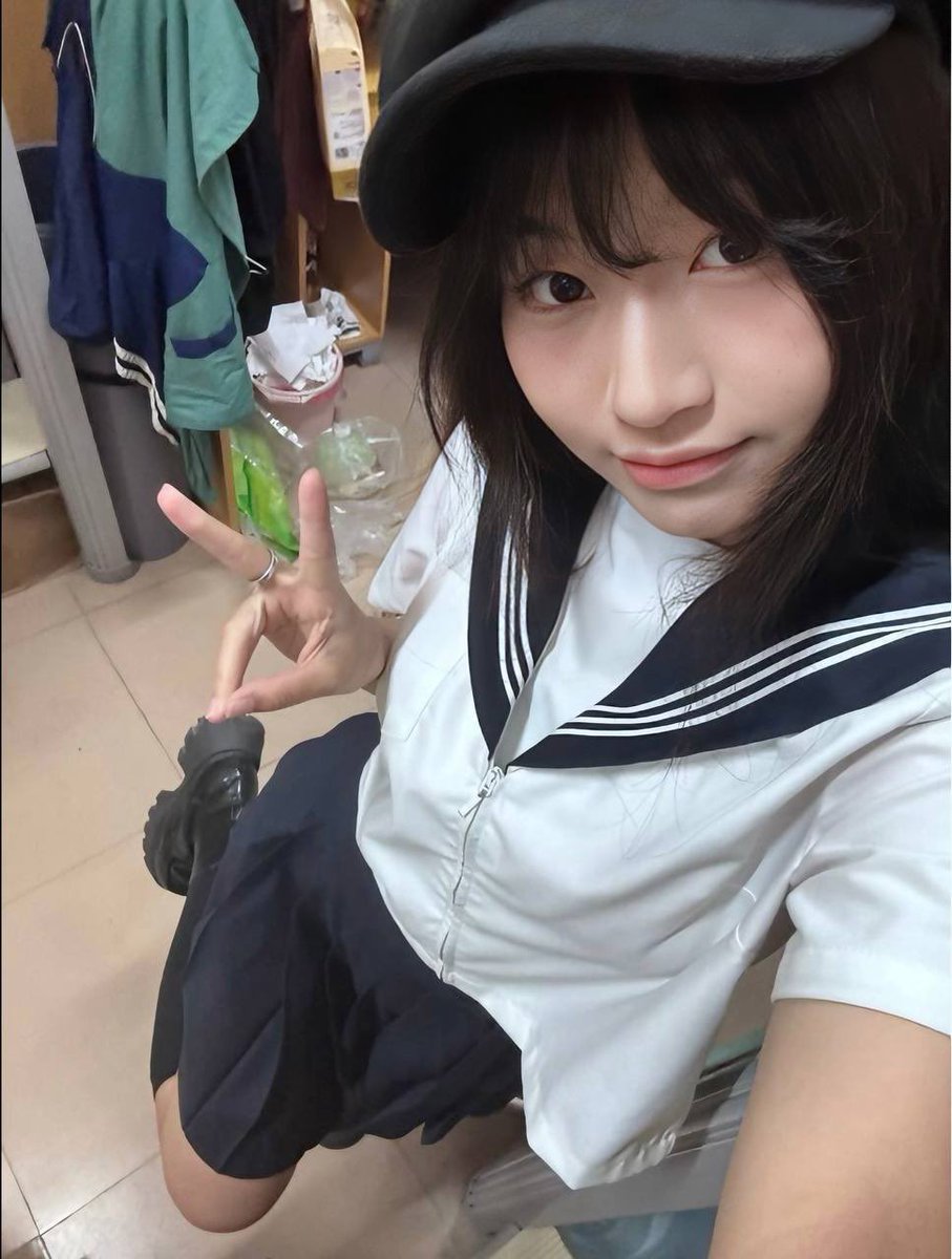 coco051139830's tweet photo. 高三学妹刚过18岁成人礼齐刘海 颜值中上 童颜巨乳 超级可爱 胸型是我这辈子见过最美的 特别是女上摇的时候 有一瞬间这辈子死在她身上也值了的冲动

完整版视频电报群已更新
免费预览群🔗 https://t.co/7aQpmgVpIZ

自助下单🔗 https://t.co/2awENeeW7b

@Sentoyun
@Sentodan
@Sentofen
@Sentoqing https://t.co/AhF8lON0tP