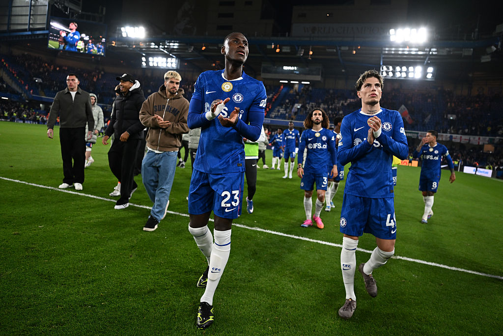 NizaarKinsella's tweet photo. 🚨Como 1907 have agreed a fee to sign Chelsea defender Trevoh Chalobah for £25.7m + £5.1m, plus a sell-on clause. It ends his nearly 20 years at Stamford Bridge. https://t.co/NlsjuIZfk3