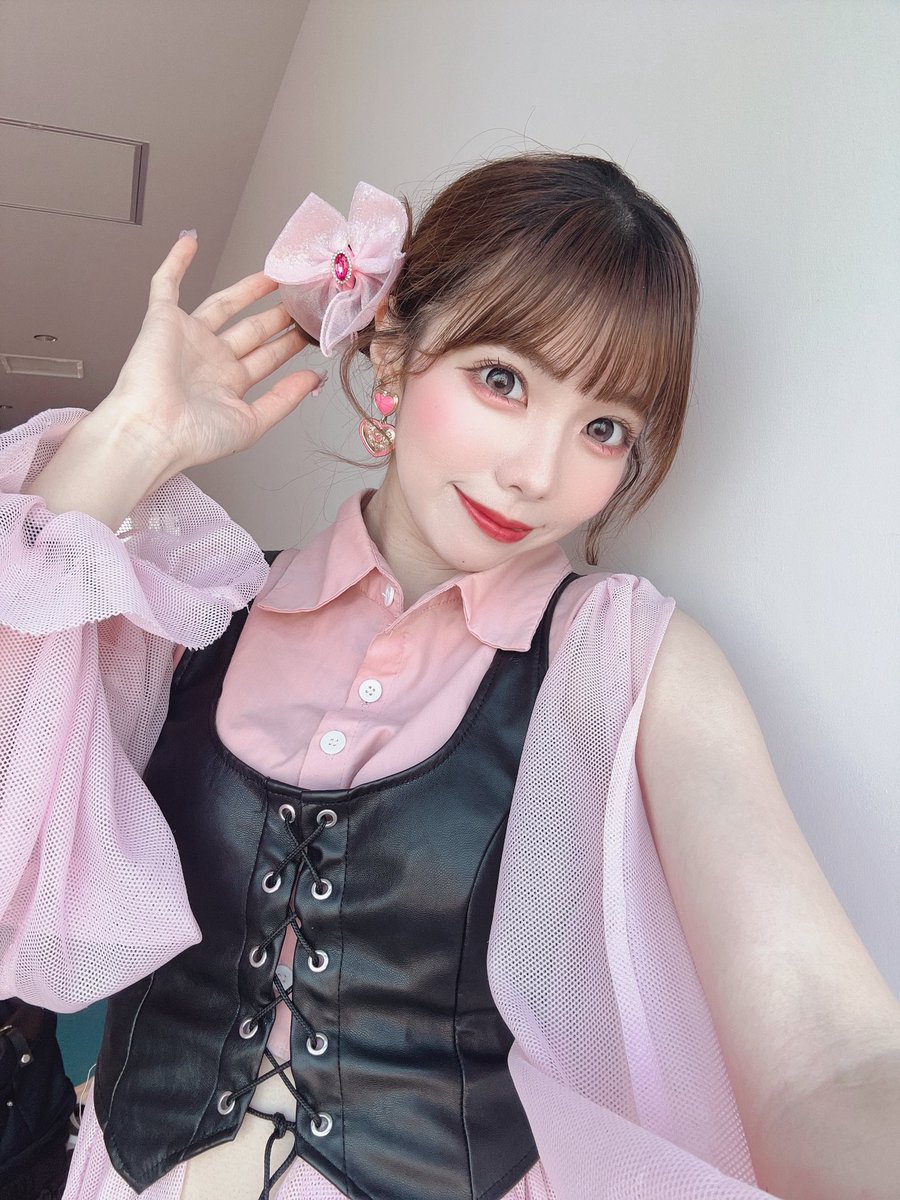 Ai_RiKKYY's tweet photo. 3のつく日はリプ返の日💌💭

23:11〜23:41の30分の間にリプくれた方全員にリプ返します🥰✨

❤️‍🔥リプ返条件❤️‍🔥
このアカウントをフォローしている
このツイートをリポスト
時間内にリプくれた方
鍵アカNGです

リポスト忘れちゃう人多いから気をつけてね🥹🙏🏻
よーいどんっ🙈💗 https://t.co/awrWw6TUe5