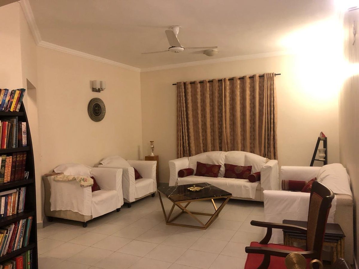 SonsSadeeq's tweet photo. 152 Gaz villa available for sale &amp; Rent in Bahria Town Karachi Pakistan https://t.co/jQ5kyEQQJ9
