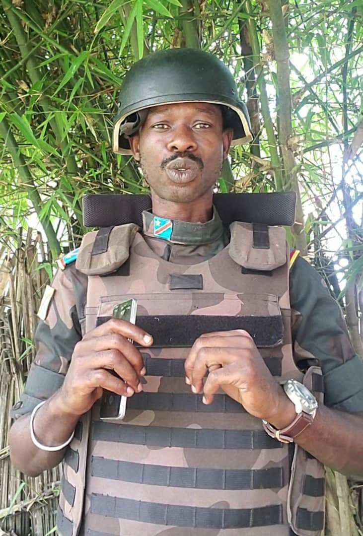 JohnNgombua1's tweet photo. SECTEUR OPÉRATIONNEL SUKOLA 2 NORD SUD-KIVU 

    Les terroristes de la coalition rebelle RDF/ AFC-M23, ont pillé un nombre important de bétail ( bœufs et chèvres)et tant d'autres biens de valeur appartenant aux autochtones ce dimanche 02 août 2026,lors de leur incursion à KABULUNGU et MBAYO dans la chefferie de KABARE, au territoire du même nom dans la province du SUD-KIVU. 

   Tout en dénonçant le pillage systématique de biens des paisibles citoyens, le commandement du secteur opérationnel SUKOLA 2 Nord SUD-KIVU appelle la population civile à faire preuve de la résilience et de continuer à collaborer efficacement avec les services de sécurité et de défense pendant cette période cruciale. 

SLt MEYA GBE jérémie porte-parole du secteur opérationnel SUKOLA 2 Nord SUD-KIVU.