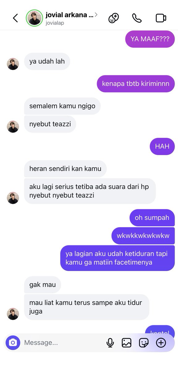 bitterbblue's tweet photo. dalam rangka aku kangen sebi dan jovi tapi masih ga bisa buat thread (hiks)(nyang terakhir sebelum sebi ketiduran) https://t.co/Xvxga1gkOq