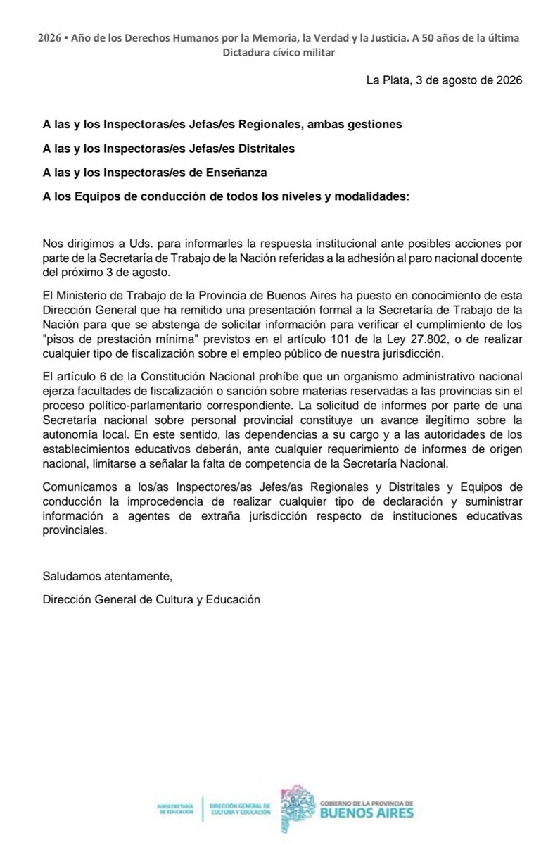 TraductorTeAma's tweet photo. LOS KUKAS ODIAN A LA EDUCACIÓN.

Kicillof le mandó a los docentes un comunicado en el cual dice que no va a permitir que el Ministerio de Capital Humano verifique el cumplimiento de la Ley que dice que la educación es esencial y tiene que haber una guardia mínima de 75% del personal incluso ante medidas de fuerza.