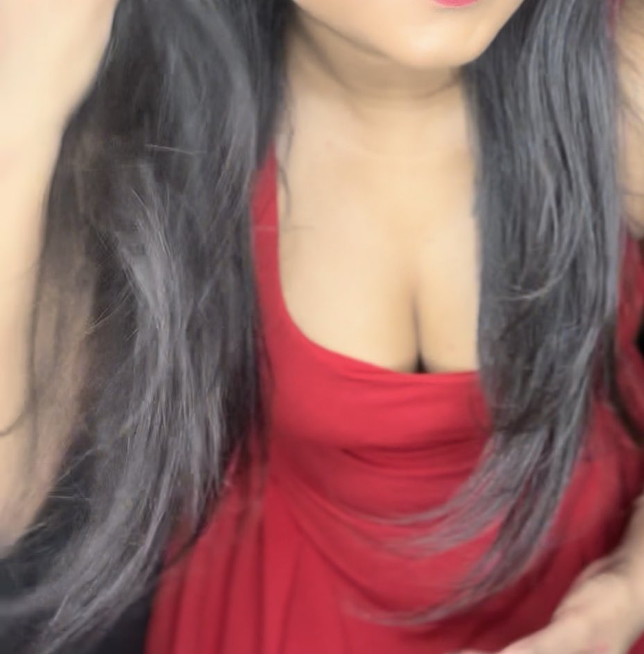empress_alaya's tweet photo. Bl@ckma!l is more than just telling you want to do.
It's more than the relinquishment of control.

Its the erasure of self.

The removal of limits.

The slow transformation from man into drone, s!ssy, slut or whatever gives me the most satisfaction.

Maybe I'll pimp you out as my cam wh0re... Like this slut, then make u send me the profits u make.