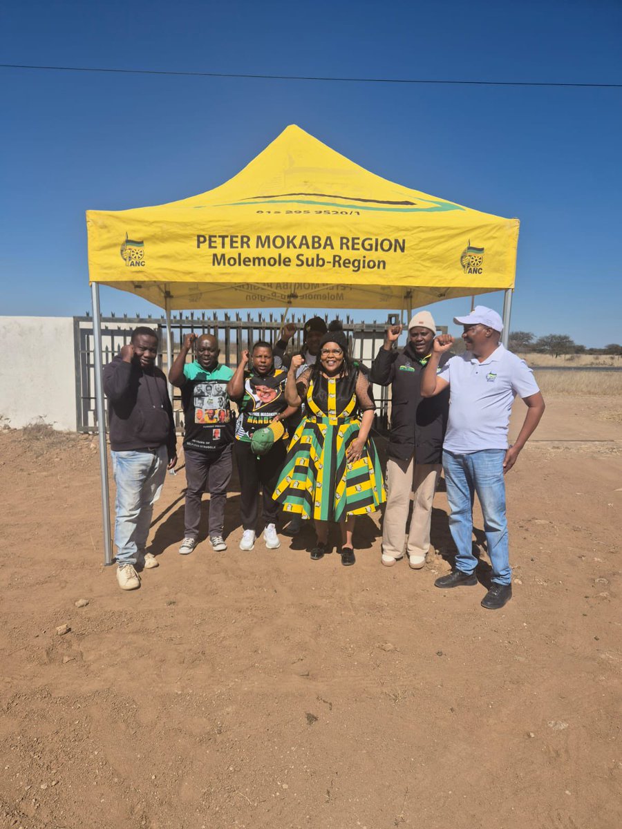 ANCParliament's tweet photo. [IN PICTURES] Voter Registration Weekend 

ANC MP, Cde Paulina Makgato with RET convenor Cde Calvin Masoga visited Ward 10,12,13, and 14 VDs in Mohodi, Molemole sub-region, Limpopo, to provide support during the voter registration weekend.

#RegisterToVoteANC
#LGE2026
#ANCAtWork https://t.co/DQ8ZgfKTj1