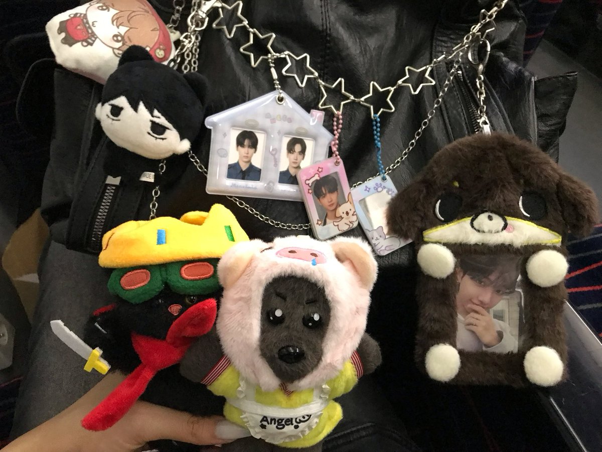 imsoiyo's tweet photo. #탯재트친소 #재충이트친소

고딩부터받습니다

저랑 제발 태재 얘기해주세요 제발
진짜아씨발제발요제발제발요제발(하이파이브를하더니납작엎드린다) 제발제발ㅈㅂㅈㅂㅈㅂㅈㅂㅈㅈ제발제발제발제발제발데발제발제발요제발제발(땅바닥을구르며먼지를들이마신다)제발제발제발제발제발요 https://t.co/BNCOwJ51Nw