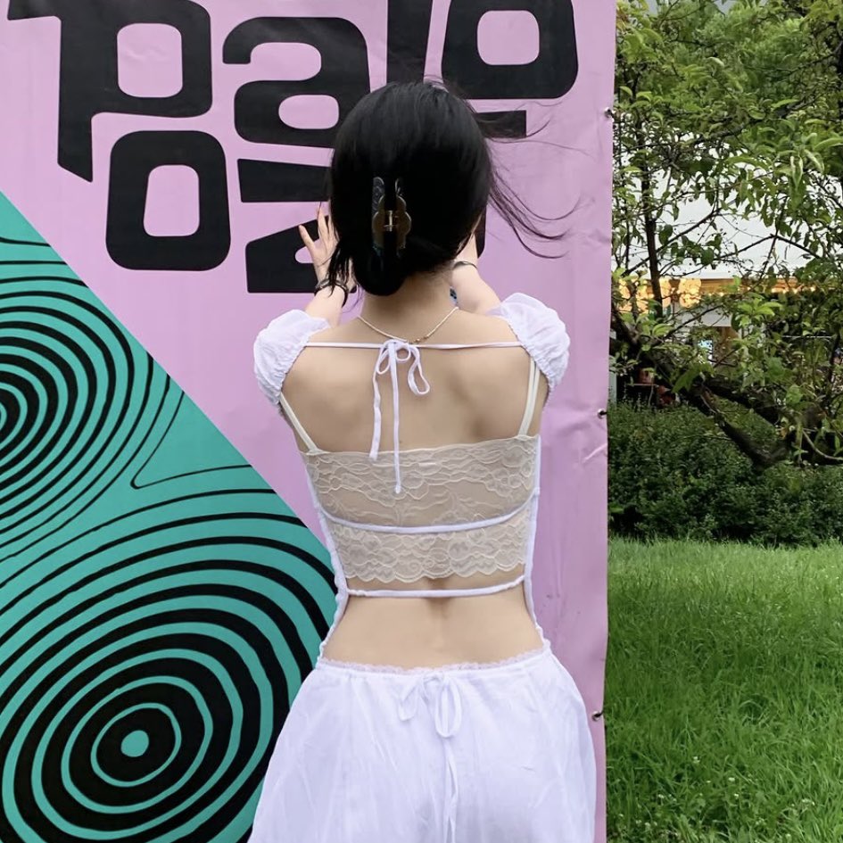 icurina's tweet photo. karina’s back deserve it’s own fandom https://t.co/z1eIWlpMtK