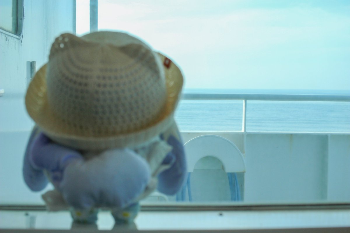 zanpan0u0's tweet photo. ちょまとどっかいお船の上で🛳️🌊
#ちょまと撮ったよ https://t.co/ZgALwe6gcX