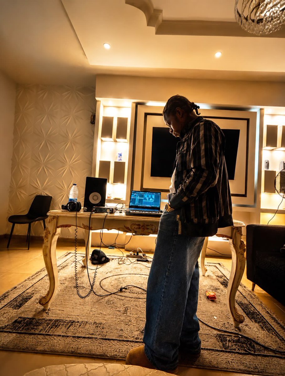 spakeebeatz's tweet photo. Behind every great musician is an untold story 
of hard work, dedication and Passion.
#spakee🎹 https://t.co/HgALYm302Q