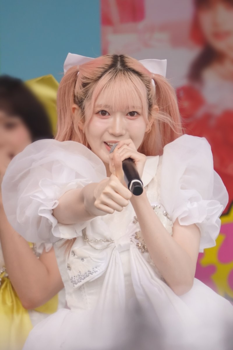 kankan5546's tweet photo. 2026/8/1  リリイベEbeans  
レスとか視線とか無くたっていい
アピール下手だし出来んから当たり前
自身が持てることなんて何もない

だけど
ファインダー越しに幸せを感じられる瞬間があって
上手い下手じゃなくて
ただ楽しいだけ

#るんちゃんえらね 
#律月ひかる 
#いぎなり東北産 https://t.co/m6PmSiy9UK