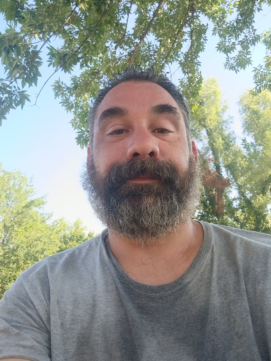 Jeffxftg's tweet photo. No rest for the wicked lol https://t.co/d2vI5O1rRC