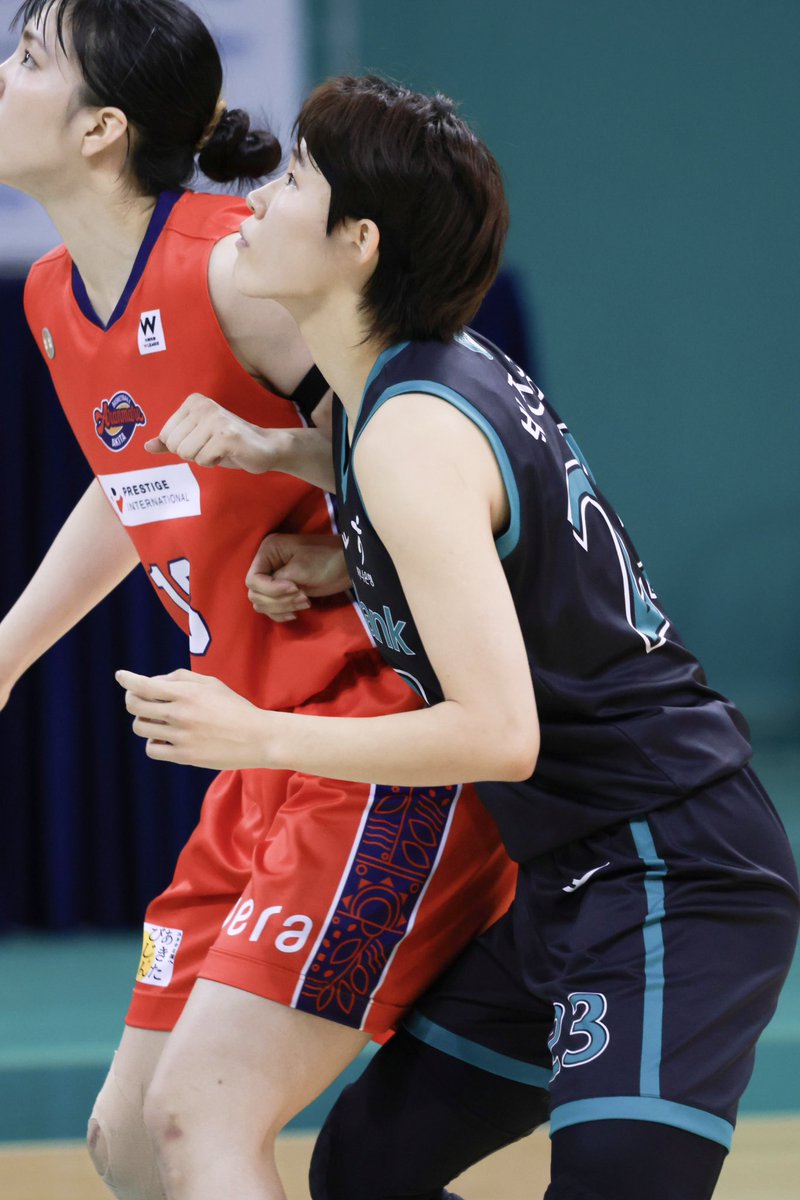 onbasket_'s tweet photo. 또 아주 오랜 시간동안 이 순간들을 곱씹으며 살아가겠지 https://t.co/gKeRZjF6j9