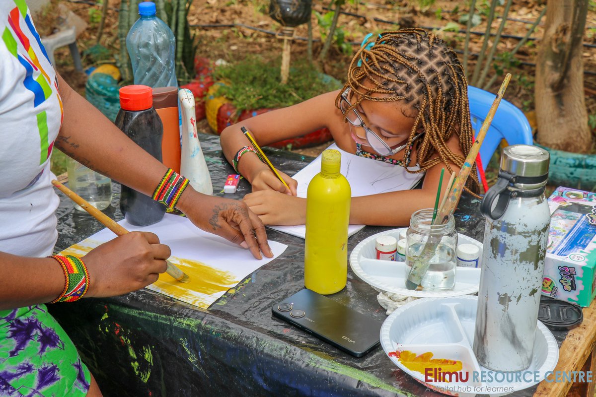 elimu_projects's tweet photo. Art, Craft & Design Therapy programme has officially begun at @elimu_projects , in partnership with Sethunya from Paint and Heal Africa and facilitated by Zenani.
DM to join the remaining sessions!
👧 Ages 8–20
📍Malindi
📅 Until 21 Aug
#ArtTherapy #CreativeYouth #Malindi https://t.co/h2nZQas8L8