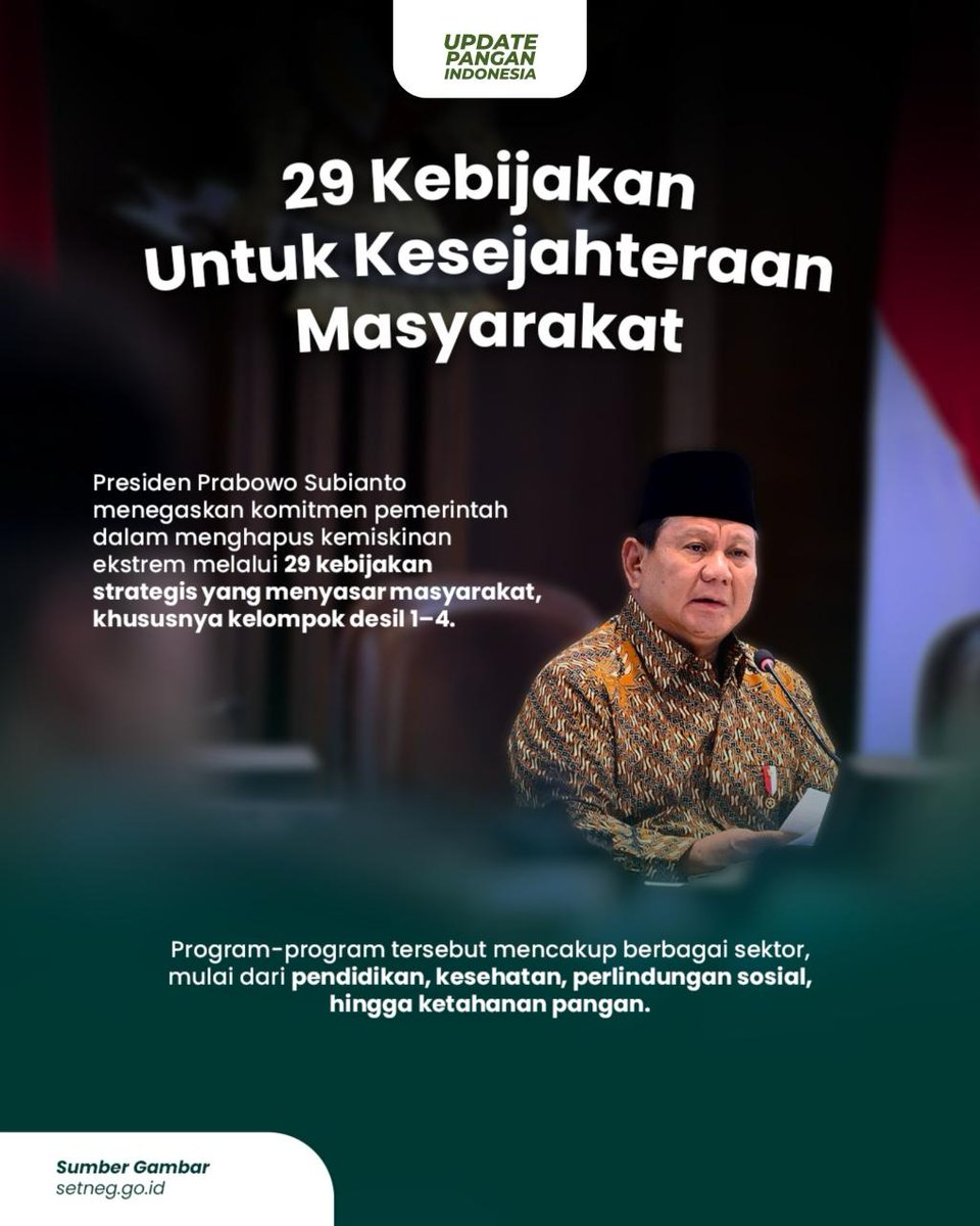 BULOG_Mkw's tweet photo. "Jangan anggap enteng Indonesia." 🇮🇩

Komitmen untuk membangun Indonesia yang lebih kuat diwujudkan melalui berbagai kebijakan yang menyentuh langsung kebutuhan masyarakat. Salah satunya adalah Program Bantuan Pangan, yang menjadi bagian dari upaya pemerintah dalam meningkatkan kesejahteraan masyarakat, memperkuat ketahanan pangan, sekaligus menjaga daya beli keluarga penerima manfaat.

Melalui program ini, jutaan keluarga pada kelompok masyarakat desil 1–4 menerima bantuan berupa 10 kg beras dan 2 liter minyak goreng selama periode tiga bulan. Penyalurannya dilakukan sesuai ketentuan yang berlaku agar bantuan dapat diterima oleh keluarga yang berhak.

Harapannya, berbagai kebijakan strategis yang dijalankan dapat memberikan manfaat nyata bagi masyarakat, mengurangi kemiskinan ekstrem, serta mendukung terwujudnya Indonesia yang semakin sejahtera.

#UpdatePanganIndonesia #KetahananPangan #KesejahteraanMasyarakat