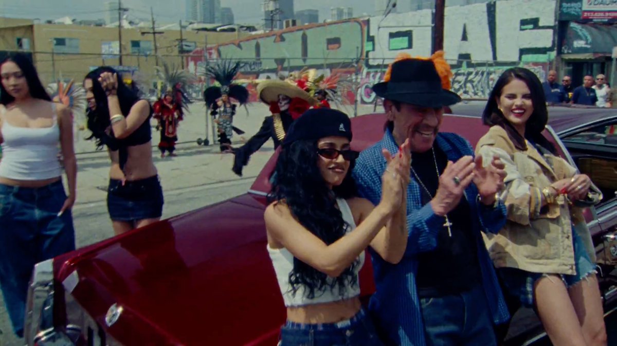 MTV's tweet photo. It's only been out for one weekend, but I already danced around to "Te Olvido (La La)" by @ItsBennyBlanco, @selenagomez, and @iambeckyg 🙂‍↕️ https://t.co/tNZg3xG58z