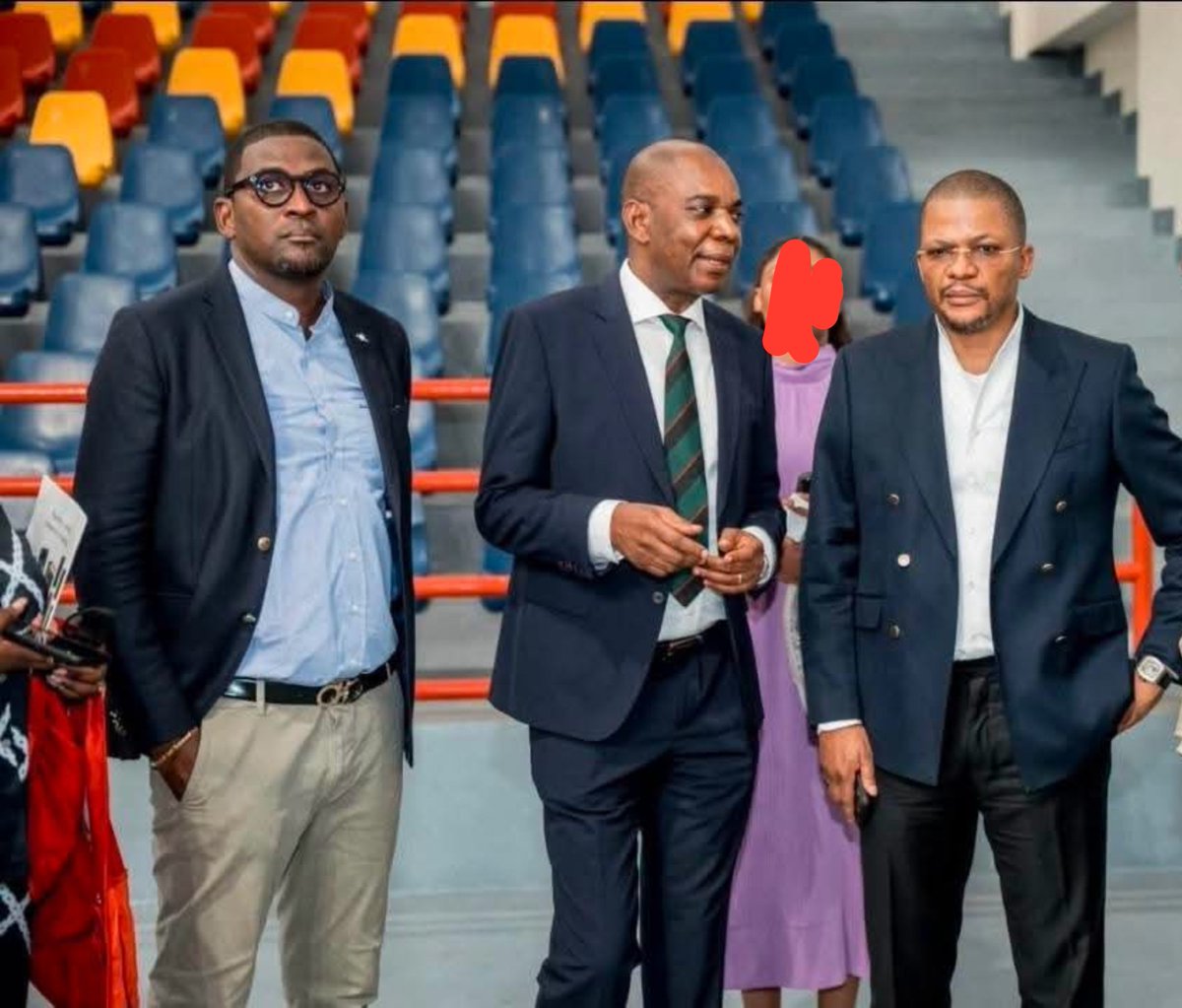 Franck_MK1's tweet photo. 🚨URGENT/

 À la première audition dans l’Agence Nationale de Renseignements, Jean-Claude MIDO, DGA à l'ACGT, @DidierBudimbu ministre de sports et son Cousin Dadou Ethambe du cabinet de ministère de sports ont été identifiés par Béni MWEPU comme les sponsors de l'assassinat de Vally Amisi de manière secrète.