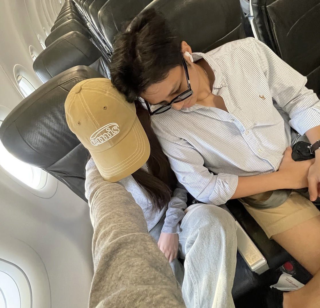 nongBAANK's tweet photo. BKT - BKK @nongPIMTHAA https://t.co/8jDkJqBkK7