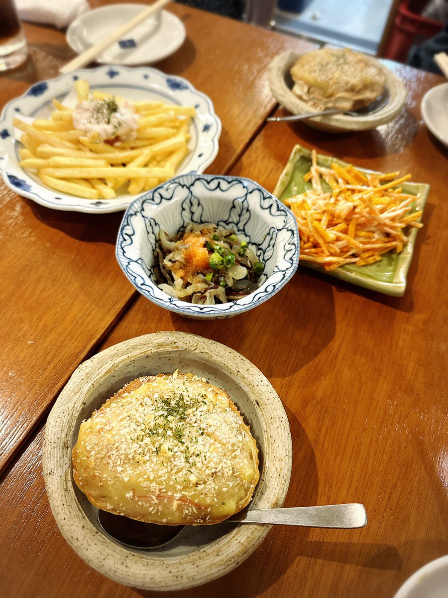 ERiMay23's tweet photo. 昨日の現場📗

後悔のない日々を過ごせたら良いね😌

終わってからの飲み楽し過ぎた💕
🪼美味しかったな🤣👍 https://t.co/ltBpUWdW1U